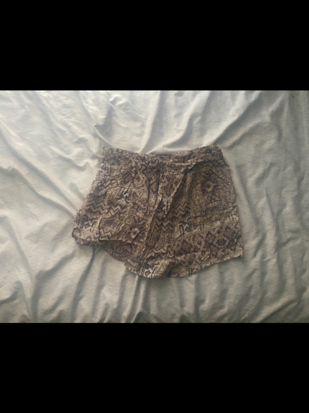 Printed Relaxed Fit Women's Shorts - Beige Pattern
